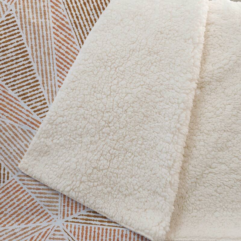 Premium Machine Washable Modern Geo Sherpa Throw Blanket