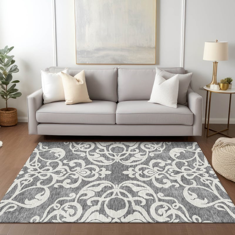 Machine Washable Indoor/ Outdoor Damask Glam Chantille Rug