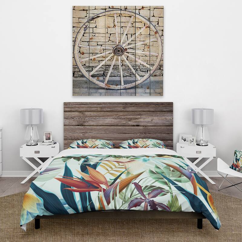 Designart 'Tropical VIntage Flowers I' Tropical Duvet Cover Set