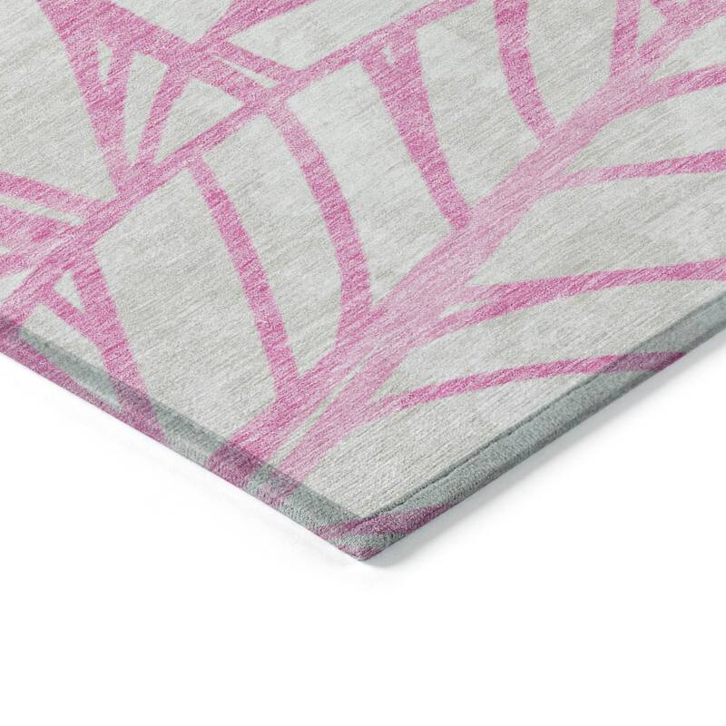 Machine Washable Indoor/ Outdoor Chantille Modern Palms Rug