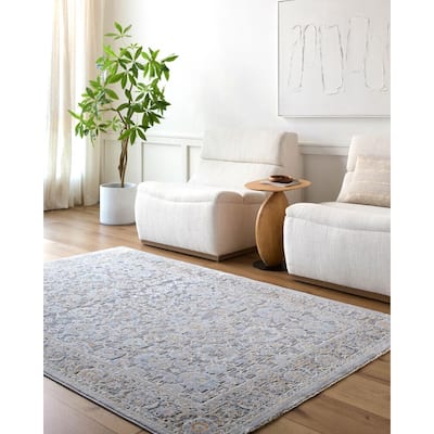 Livabliss Hassler Traditional Floral Area Rug