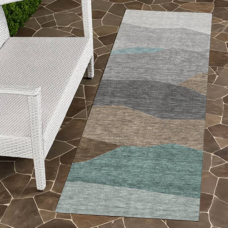 Machine Washable Indoor/ Outdoor Modern Dacono Chantille Rug - Gray - 2'3" x 7'6"