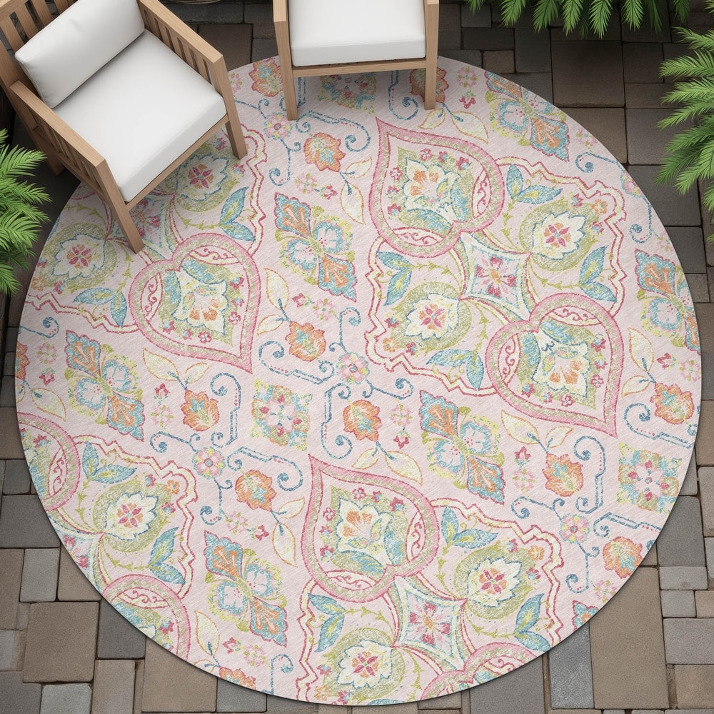 Machine Washable Indoor/Outdoor Traditional Spades Chantille Rug