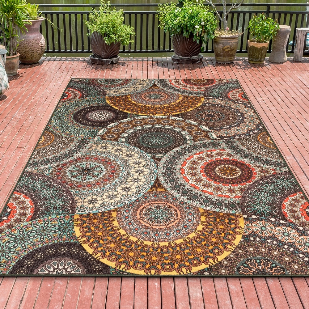 https://ak1.ostkcdn.com/images/products/is/images/direct/ac93a390394c36e526f34aef43eb5c5691dd16c0/Bohemian-Medallion-Washable-Indoor--Outdoor-Area-Rug-by-Superior.jpg