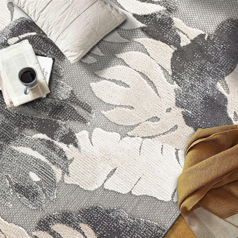 Arles Palm Floral Leaves Indoor/Outdoor Area Rug
