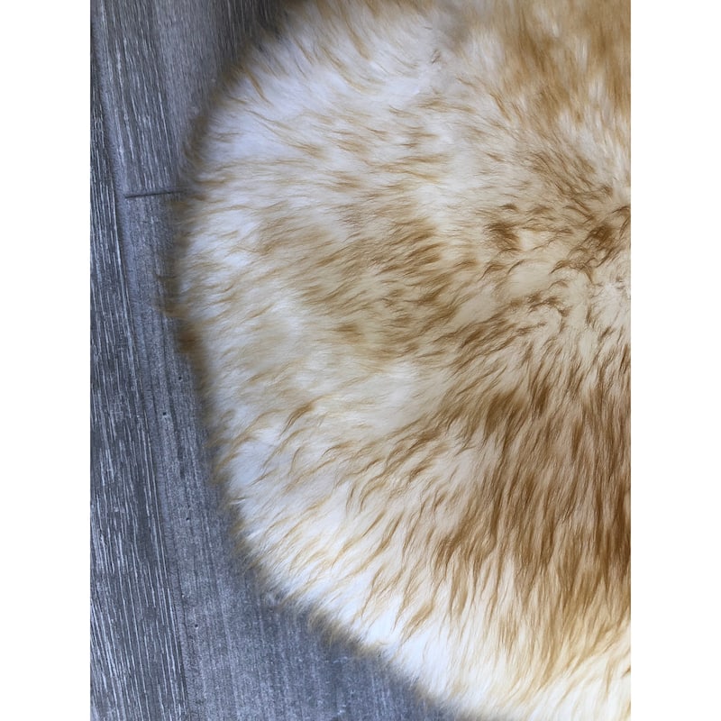 Dynasty Natural 1-1/2 Pelt Luxury Long Wool Sheepskin Shag Rug - 2' x 4'
