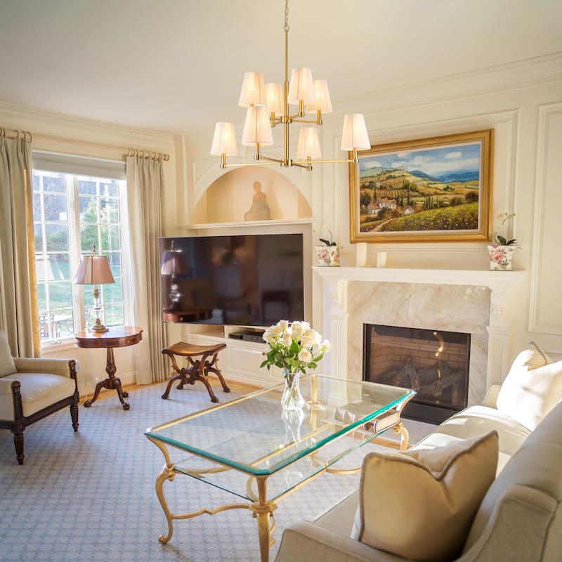 Mid-century Modern 8-Light Fabirc Cotton Chandelier for Dining and Living Room - Gold