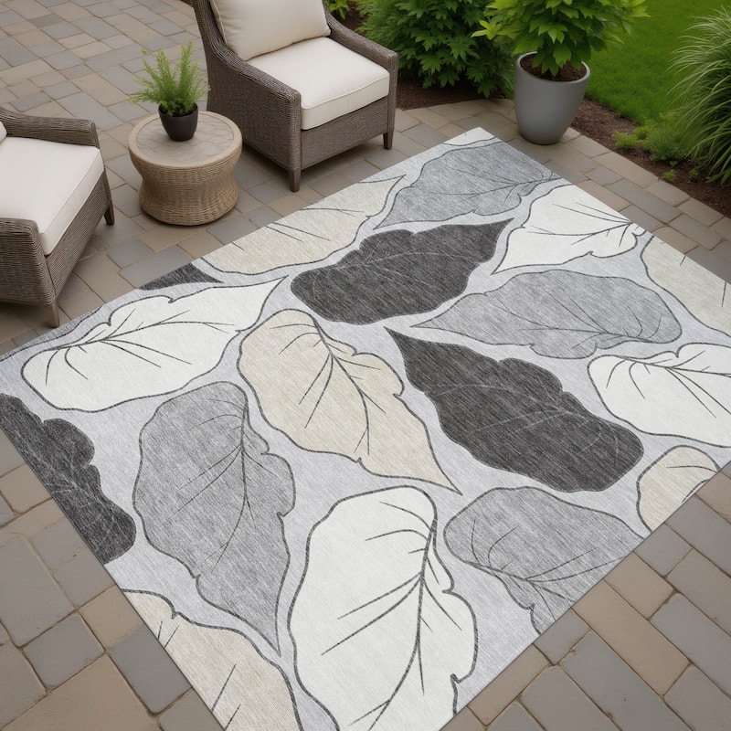 Machine Washable Indoor/ Outdoor Contemporary Floral Chantille Rug - Silver - 9' x 12'