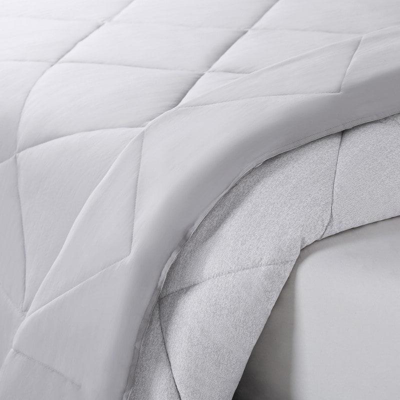 Serta Supersoft Cooling Bed Set, Reversible Bedding Comforter and Solid Sheet Set