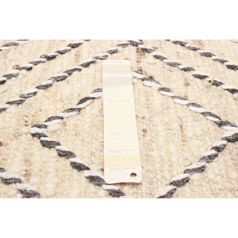 Sienna Cream Rug 5'7" x 7'9" - 5'7 x 7'9