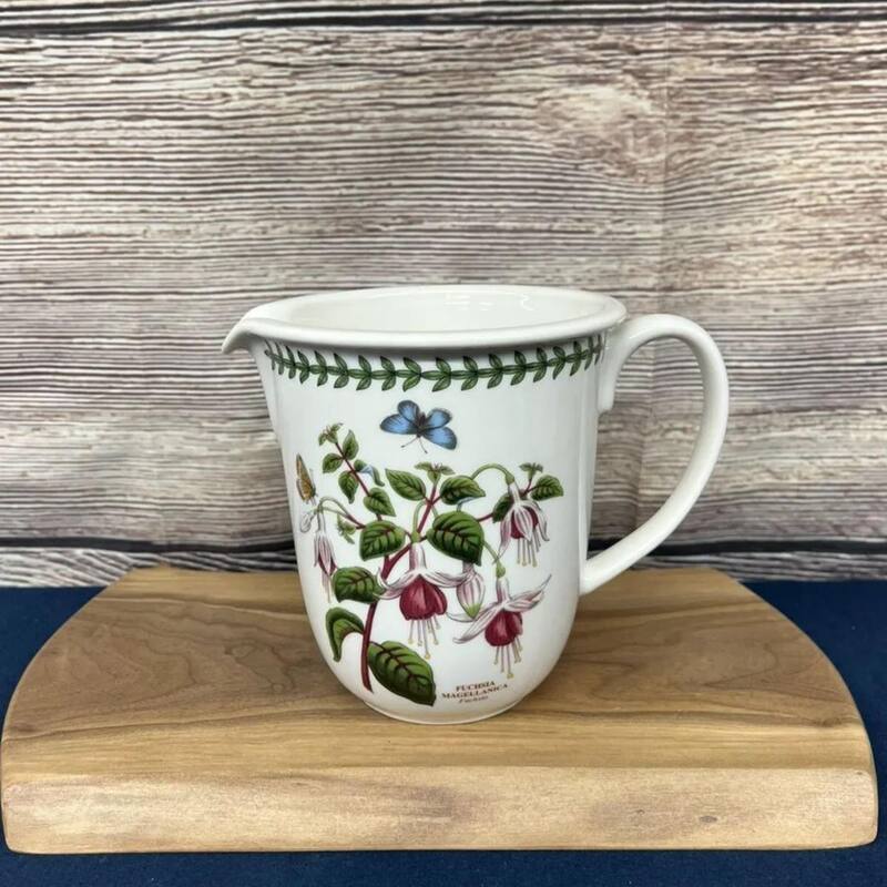 Portmeirion Botanic Garden Measuring Jug Fuschia - 30 oz