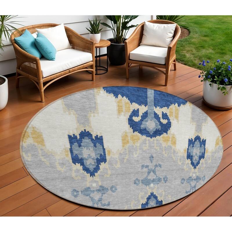HomeRoots Ikat Transitional Rectangle Outdoor Rug - 8' Round