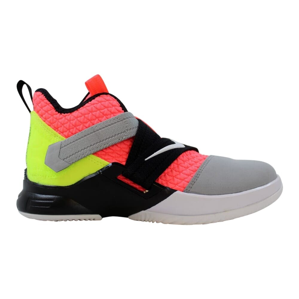lebron soldier 12 sfg black and white