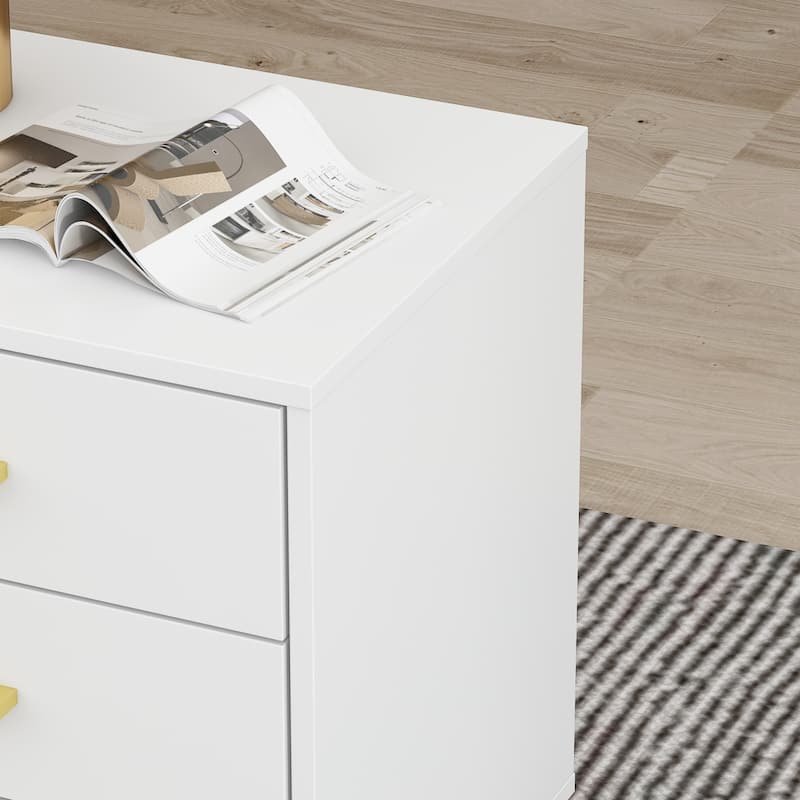 23.6'' Tall 3 - Drawer Nightstand End Table Beside Table Spray Paint