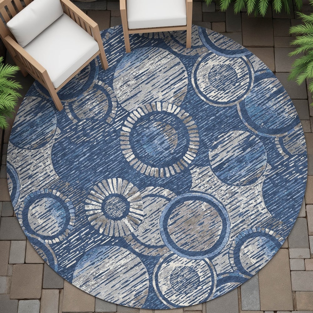 Machine Washable Indoor/Outdoor Contemporary Wheels Chantille Rug