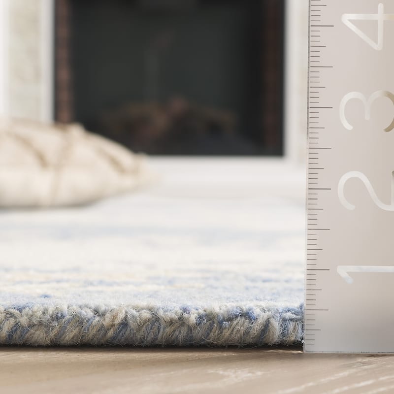 SAFAVIEH Handmade Ebony Gerta Modern & Contemporary Wool Rug