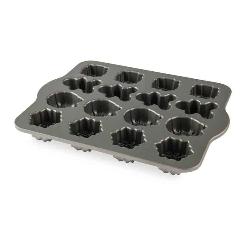 Nordic Ware Holiday Tea Cakes - Silver