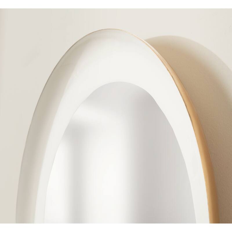 Kate and Laurel Laranya Round Wall Mirror