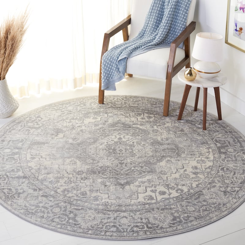 SAFAVIEH Brentwood Norlinda Traditional Rug - 6'7" Round - Grey/Light Grey