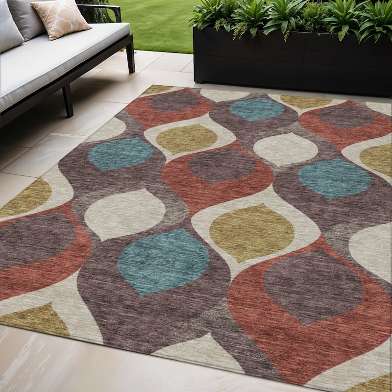 HomeRoots Ogee Transitional Rectangle Outdoor Rug - 5' X 8'