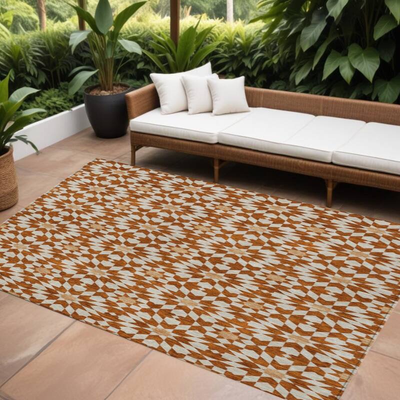 HomeRoots Floral Medallion Transitional Rectangle Outdoor Rug - 8' X 10'