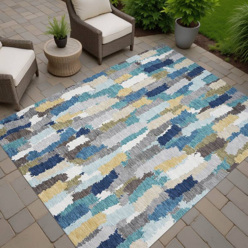 Machine Washable Indoor/ Outdoor Contemporary Stacks Chantille Rug