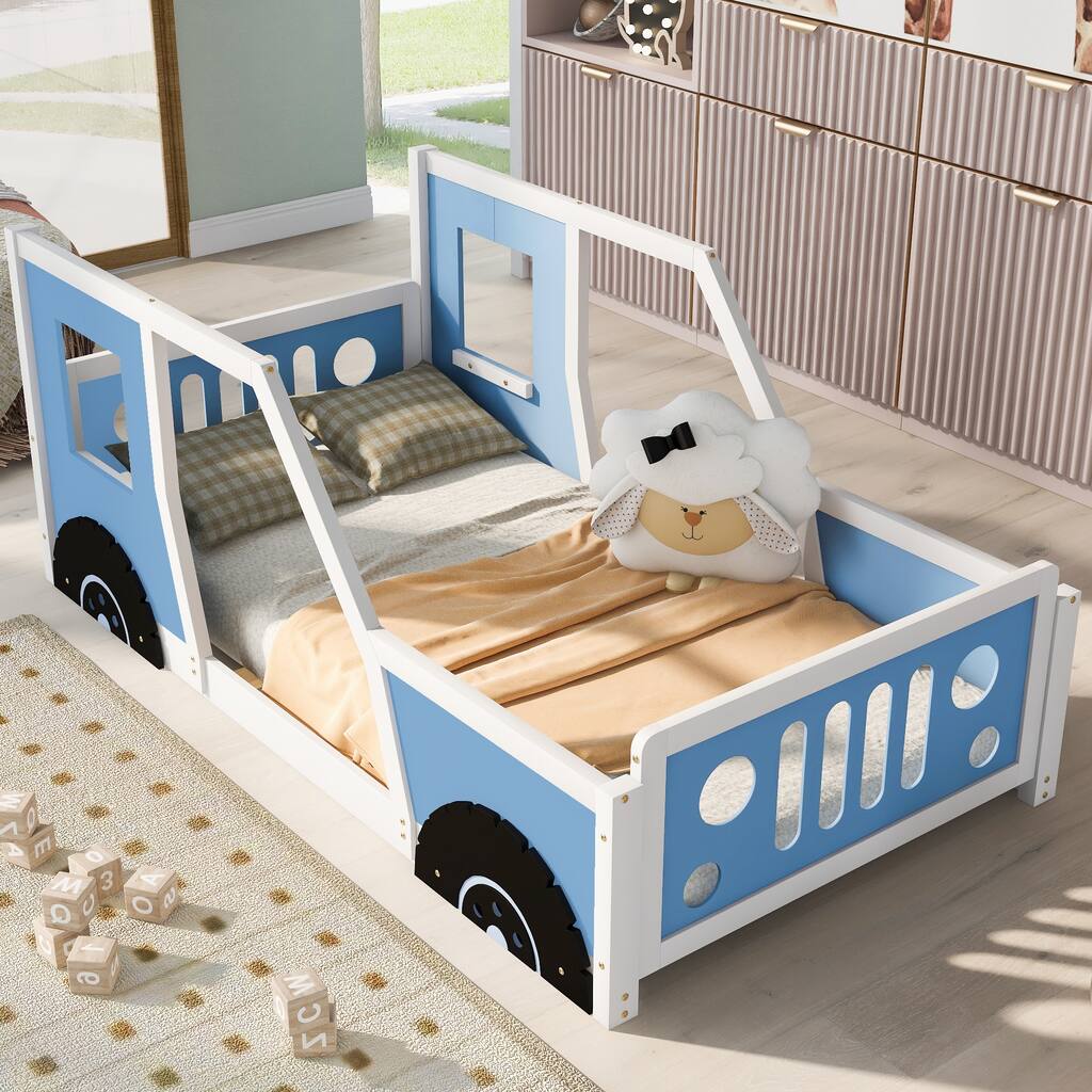 Pine Car-Shaped Platform Bed with Decorative Wheels