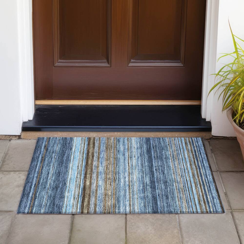 Machine Washable Indoor/ Outdoor Ombre Stripes Chantille Rug