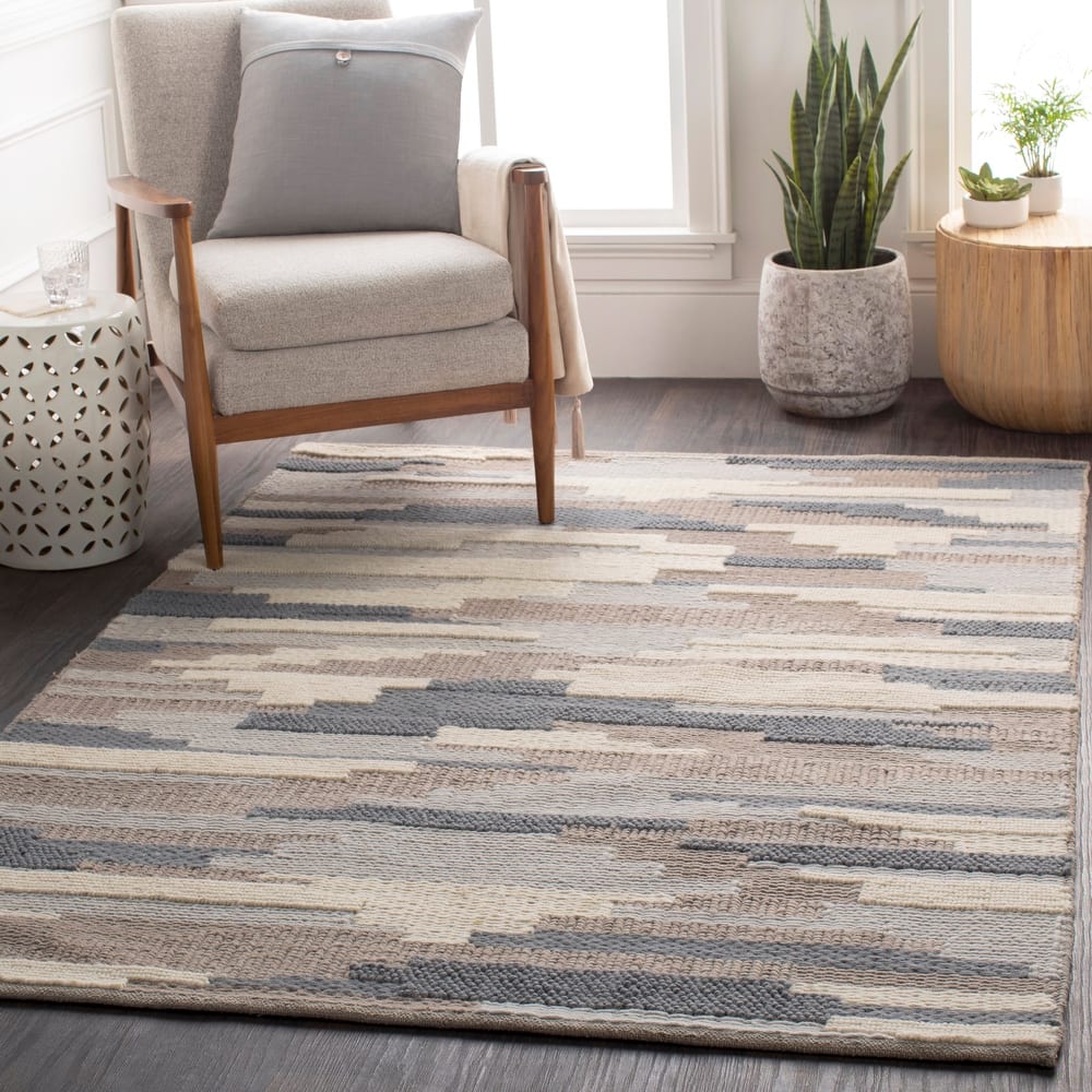 Livabliss Severena Handmade Casual Wool Area Rug