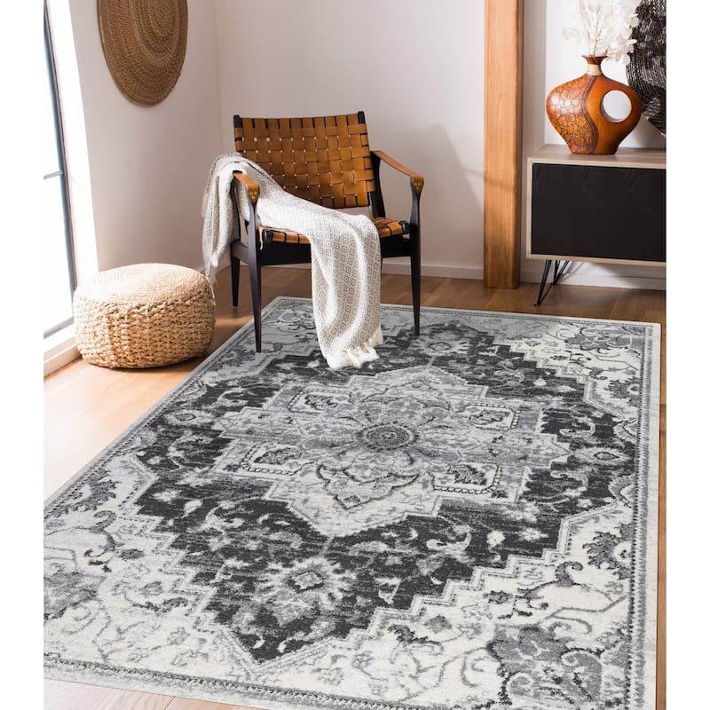 Alvia Yana Medallion Area Rug