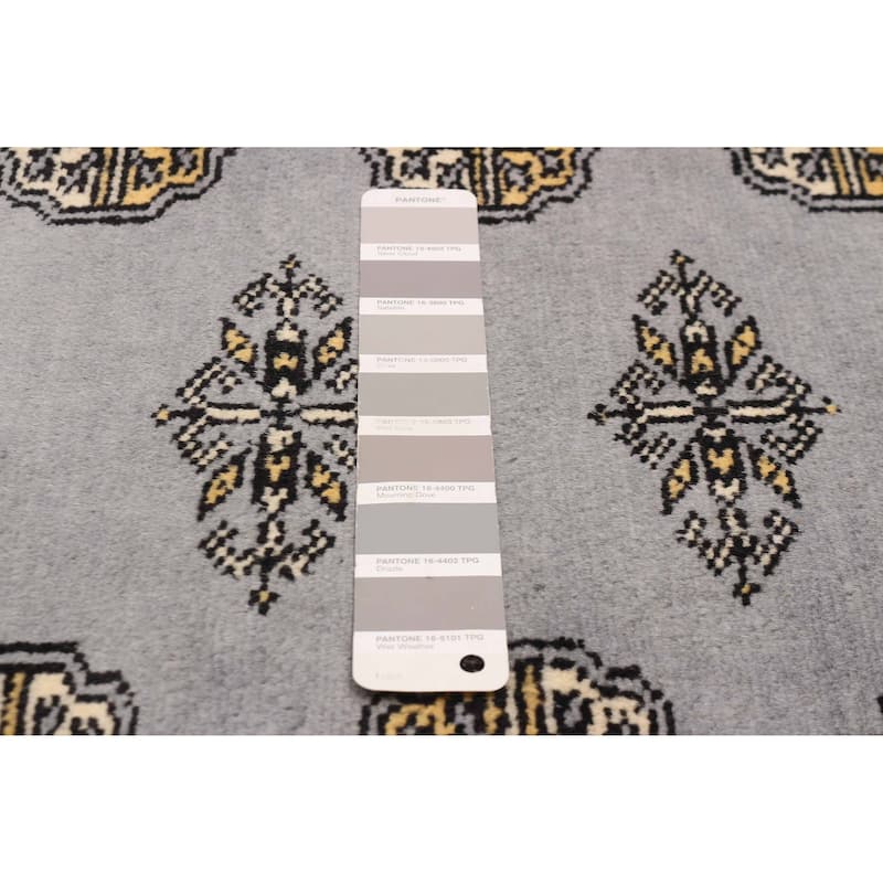 Finest Peshawar Bokhara Grey Rug 5'6" x 8'1" - 5'6 x 8'1