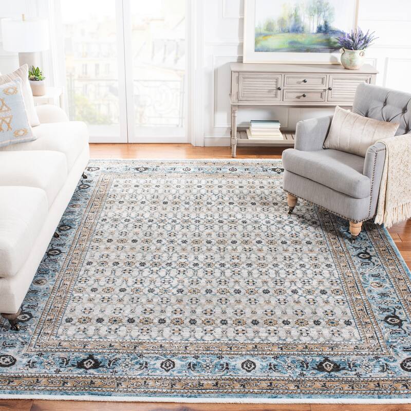 SAFAVIEH Shivan Tamuita Oriental Rug