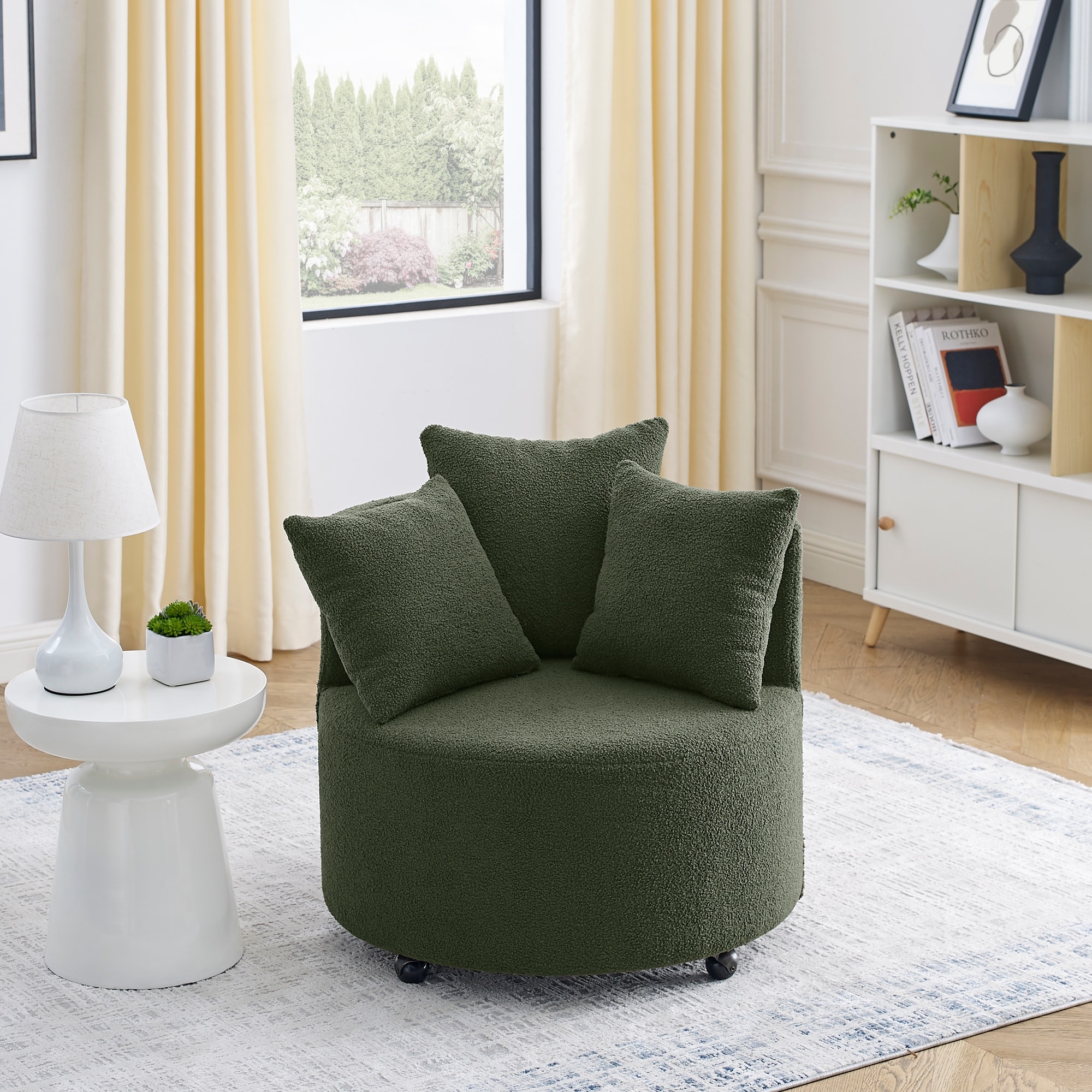 Accent chair with matching throw pillows on sale