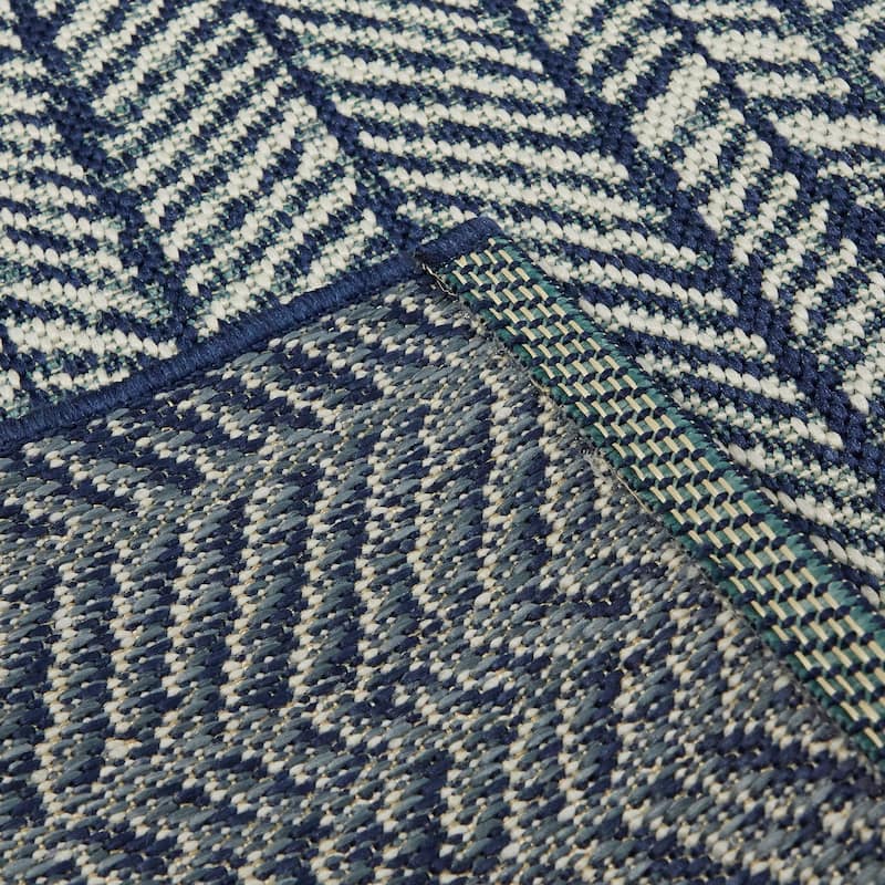 Yates Contemporary Indoor/Outdoor Area Rug