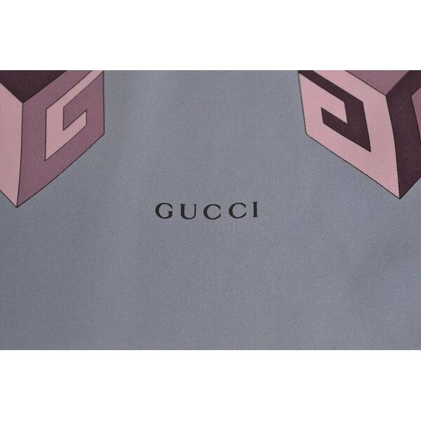 Shop Gucci Women S 464688 Cube Gg Wallpaper Silk Twill Neck Scarf