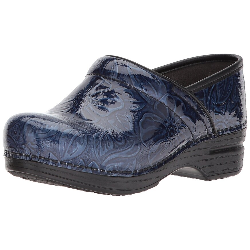 dansko women's pro xp slip resistant clog