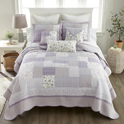 Donna Sharp Lavender Rose Quilt Set