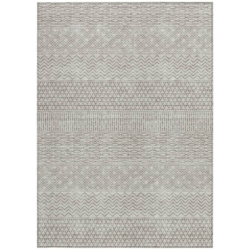 HomeRoots Chevron Modern Rectangle Outdoor Rug