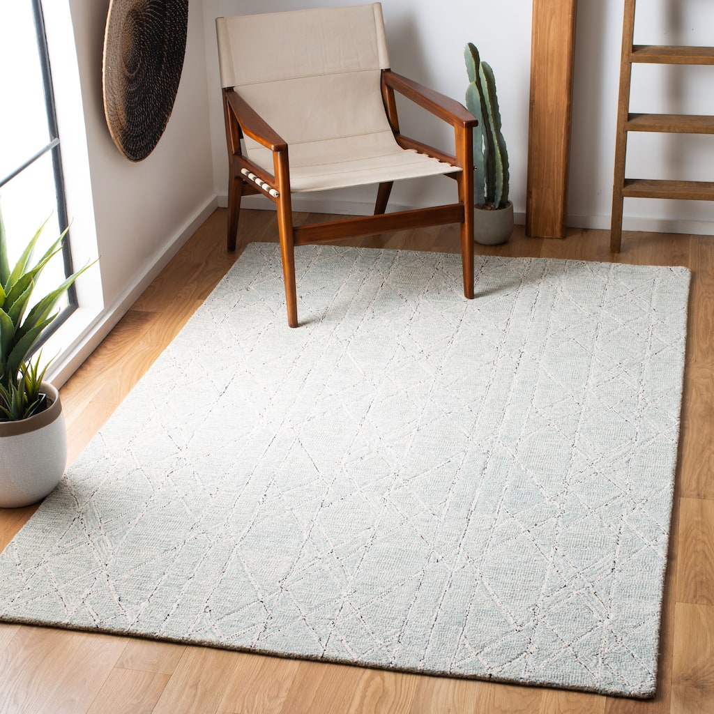 SAFAVIEH Handmade Micro-Loop Bernie Modern Wool Rug