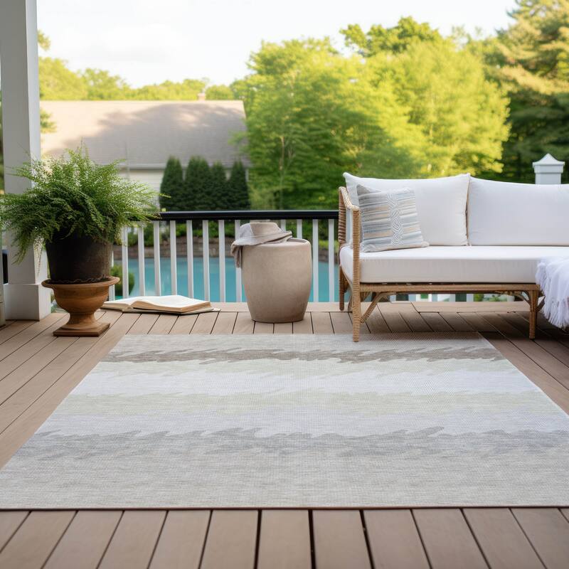 Machine Washable Indoor/ Outdoor Chantille Abstract Ombre Rug