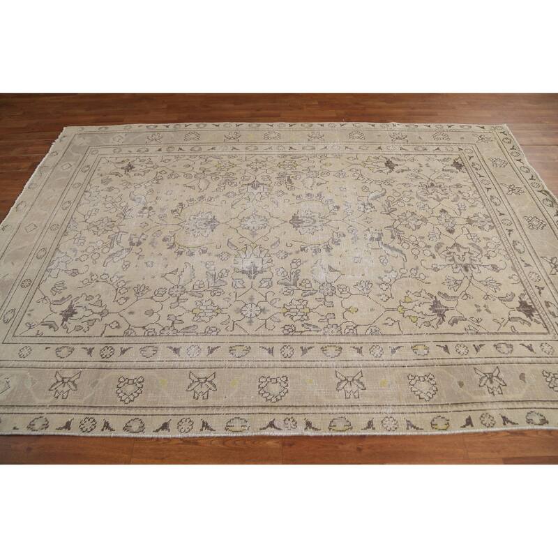 Hand Knotted Oriental 100% Wool Carpet Traditional Floral Beige & Ivories Tabriz Area Rug - 8' 9'' X 6' 0''