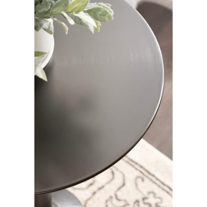 Kate and Laurel Cannings Round Metal Table