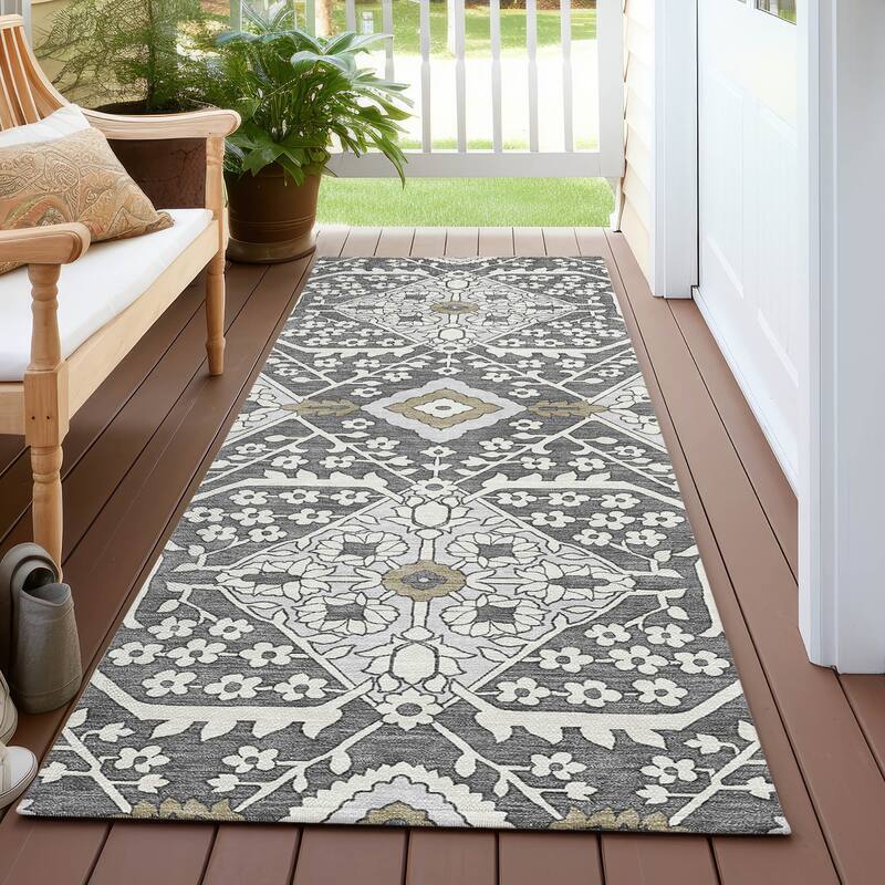 Machine Washable Indoor/ Outdoor Chantille Traditional Rug - Charcoal - 2'3" x 7'6"
