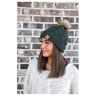 green cable knit hat
