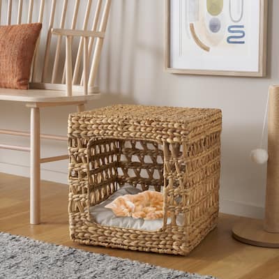 SAFAVIEH Home Ivie 15.7W x 15.7D x 16.5H-inch Beige/Natural Water Hyacinth Pet Bed with Cushion - 15.7"W x 15.7"D x 16.5"H