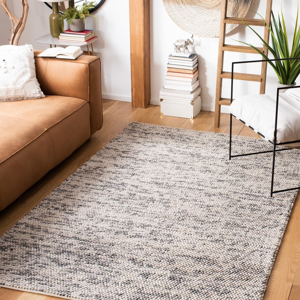 SAFAVIEH Handmade Natura Heliette New Zealand Wool Rug