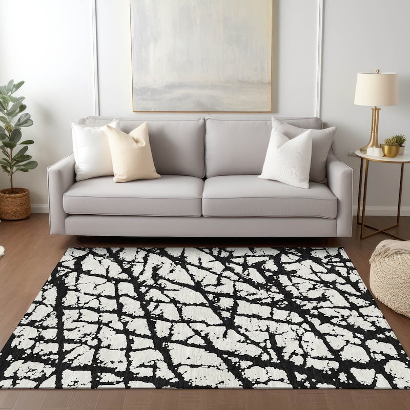Machine Washable Indoor/ Outdoor Abstract Contemporary Chantille Rug