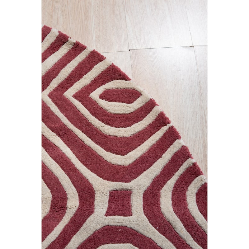 Hand-tufted Wool Red Contemporary Geometric Marla Rug - 5' x 8'