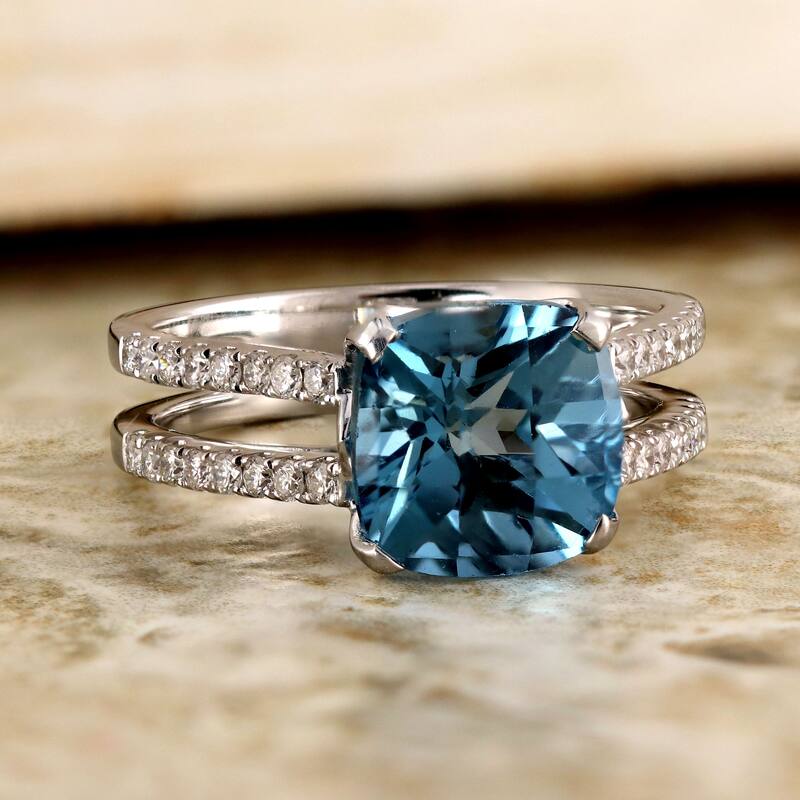 Auriya Modern 5ct Cushion-cut London Blue Topaz and Diamond Engagement Ring 1/4cttw 14k Gold