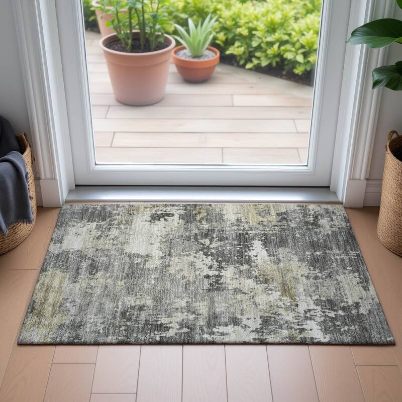 Machine Washable Indoor/Outdoor Contemporary Blend Chantille Rug